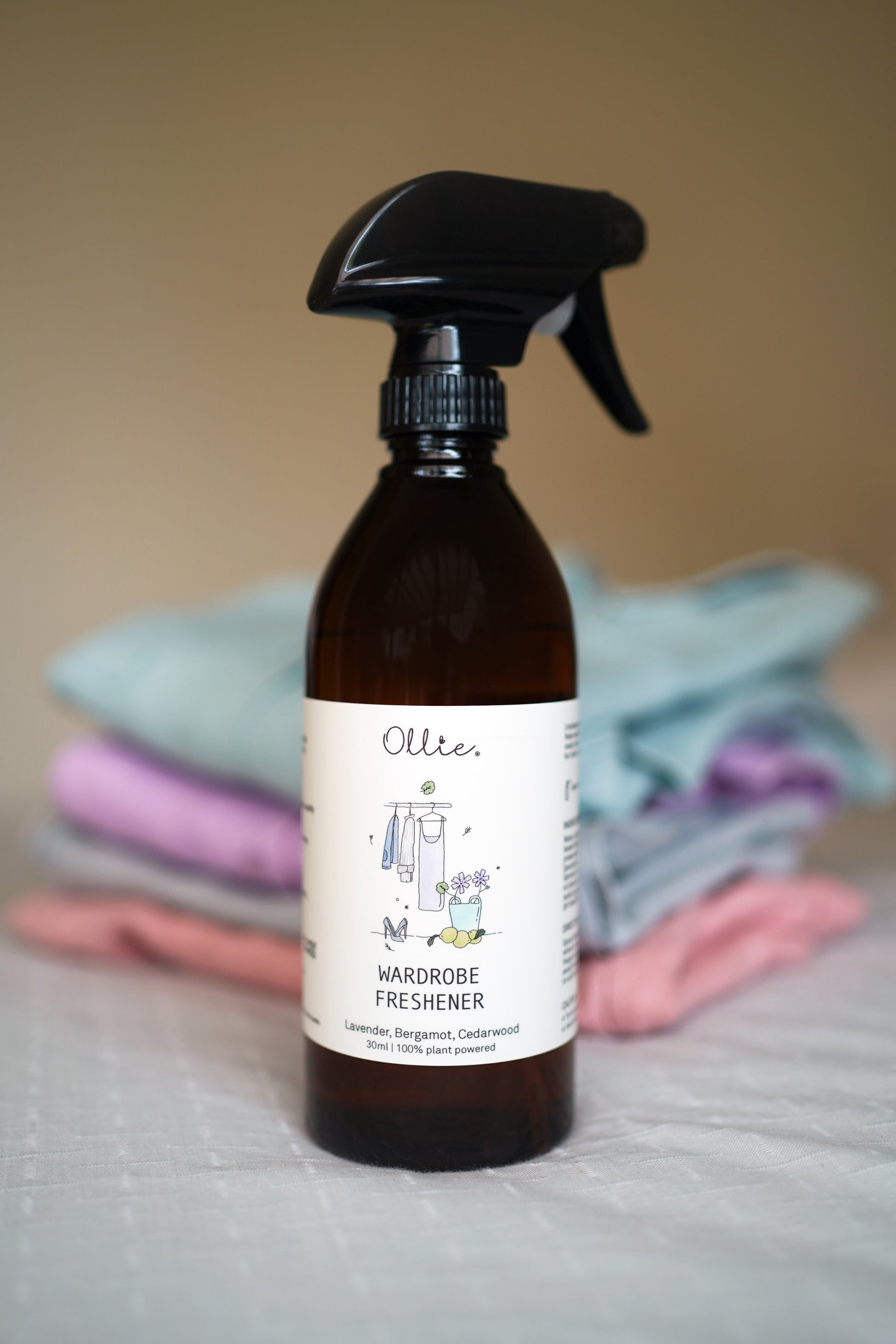 Ollie Wardrobe Freshener | Cleaning supplies | The Green Collective SG