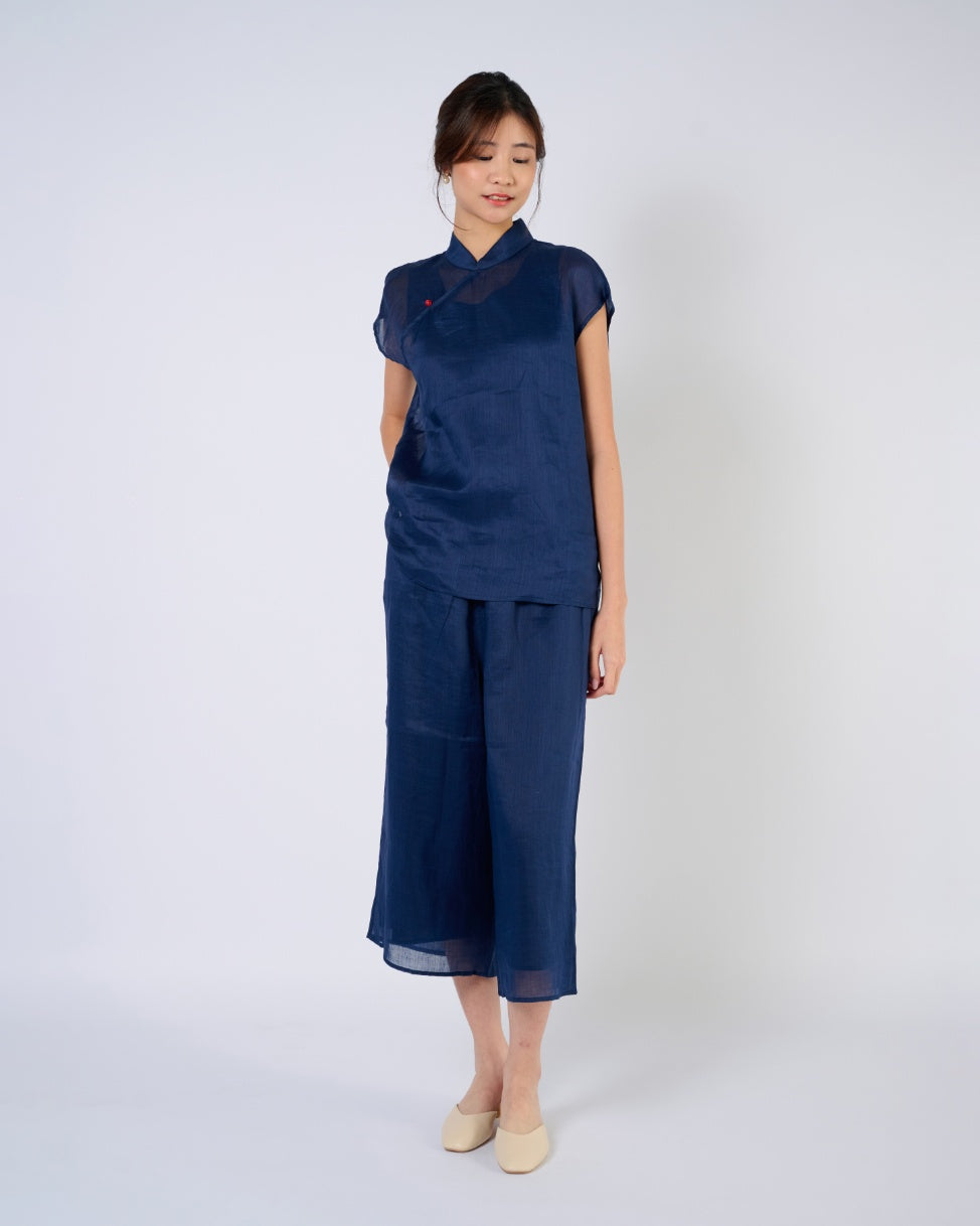 You Living Ramie Ankle Pants in Dark Blue