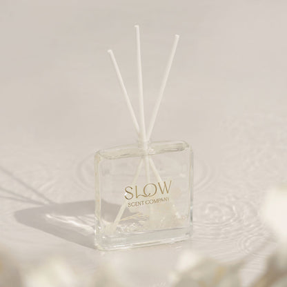 Slow Scent Company Crystal Botanical Reed Diffuser - White Tea | Home fragrances | The Green Collective SG