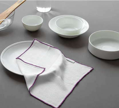 Purple & Pure Bamboo Dish Washing Cloth: The Eco-Friendly and Reusable Solution for your Kitchen | Cleaning supplies | The Green Collective SG