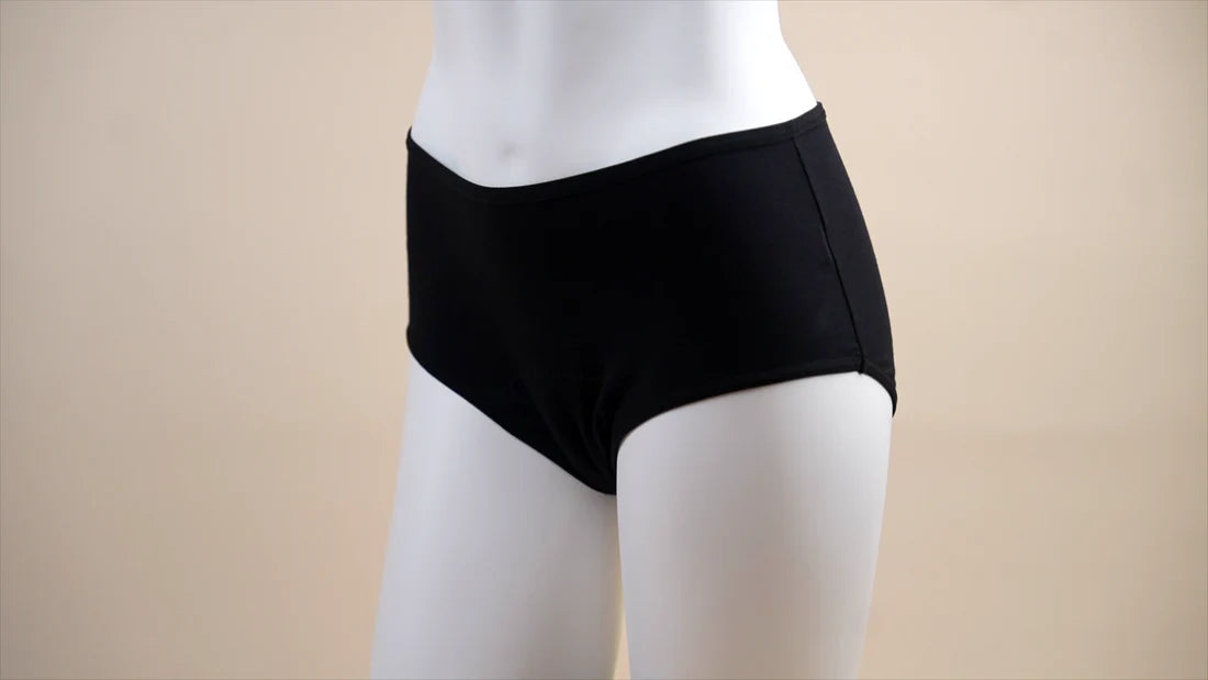 OZEE BODY Period Underwear - Lilyrose | period underwear | The Green Collective SG